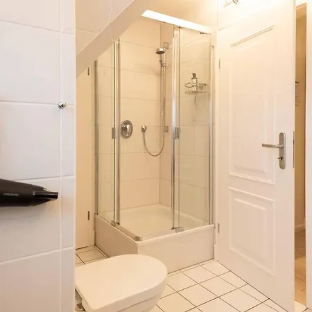 Haus Christiane, 11 *